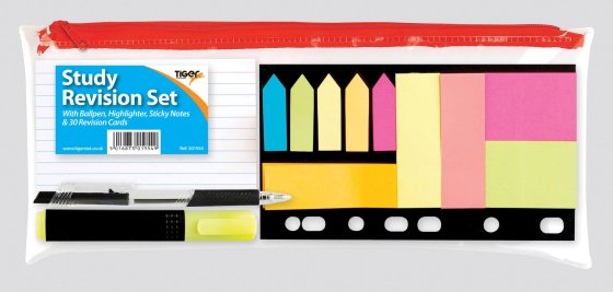 86 STUDY REVISION SET IN PENCIL CASE - Image 1